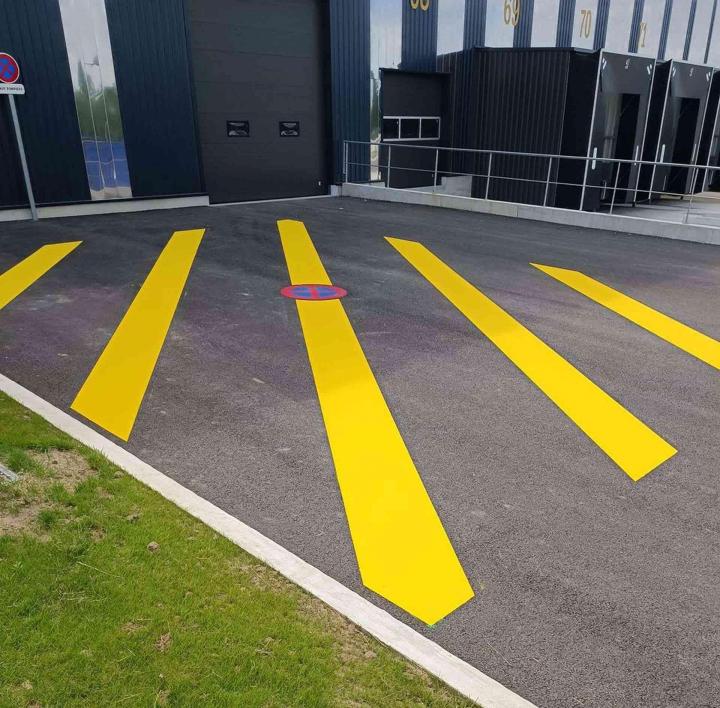 Marquage au sol type zébra Île-de-France