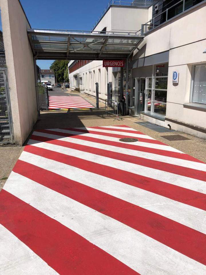 Marqu'osol - Marquage routier et sols industriels, signalisation horizontale et verticale - 09 74 56 99 75 - https://www.marqu-osol.fr/